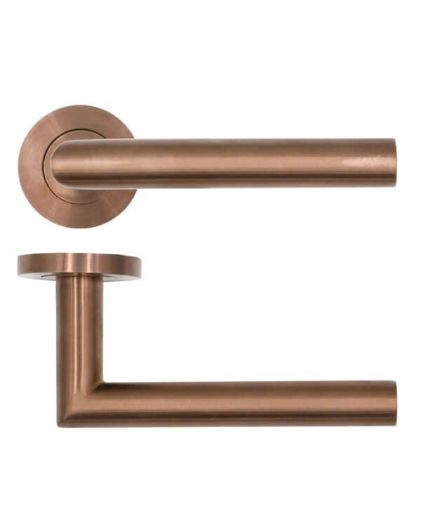 RT010 LUGANO LEVER ON ROUND ROSE